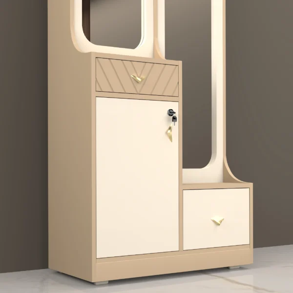 Veronica Dresser close up view